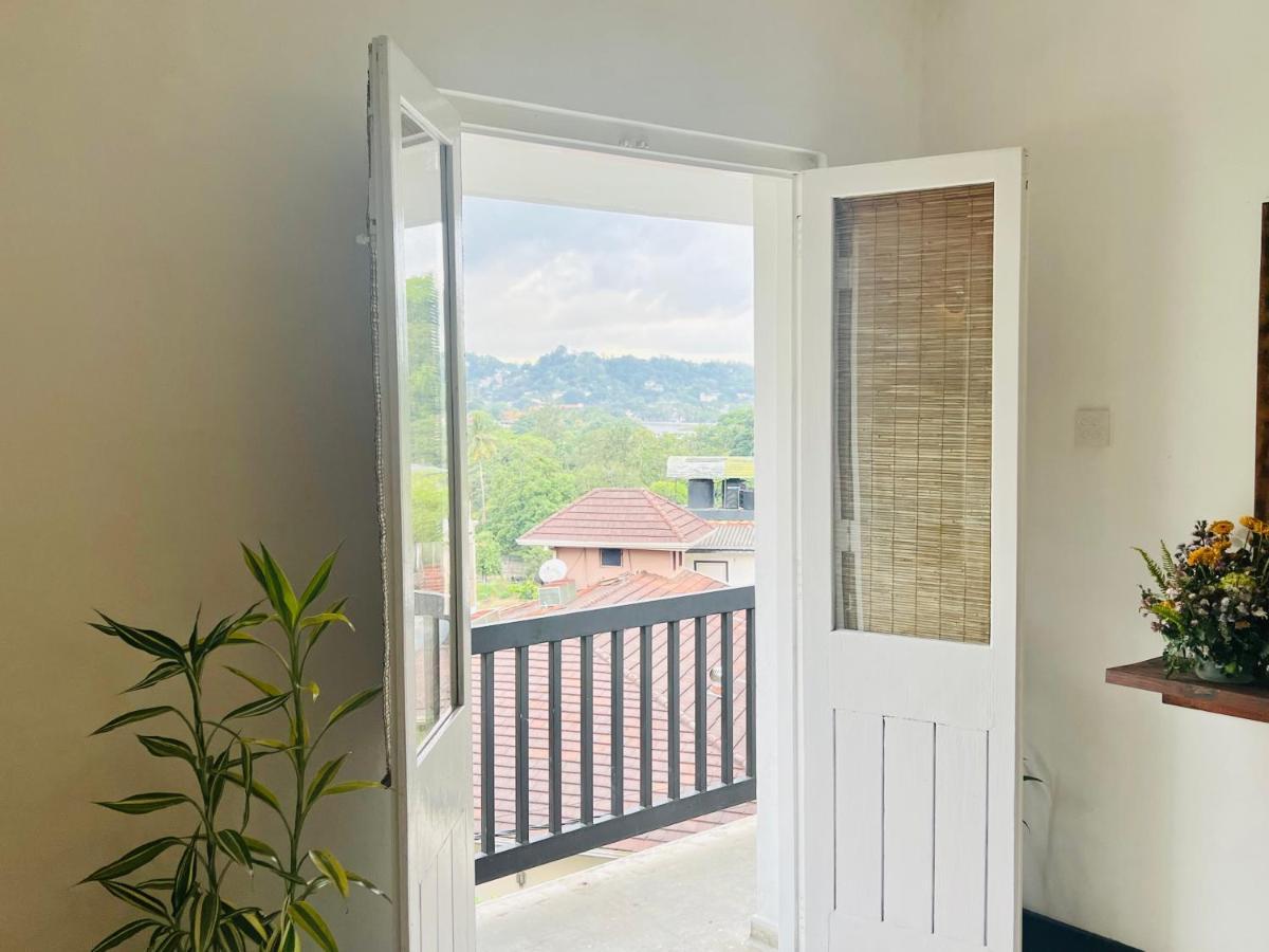 Louis Lake Villa Kandy Exterior foto