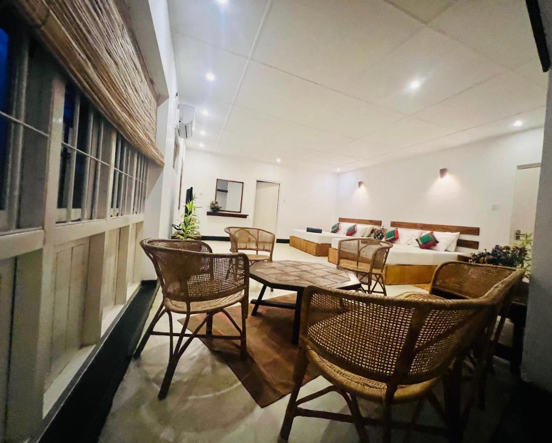 Louis Lake Villa Kandy Exterior foto